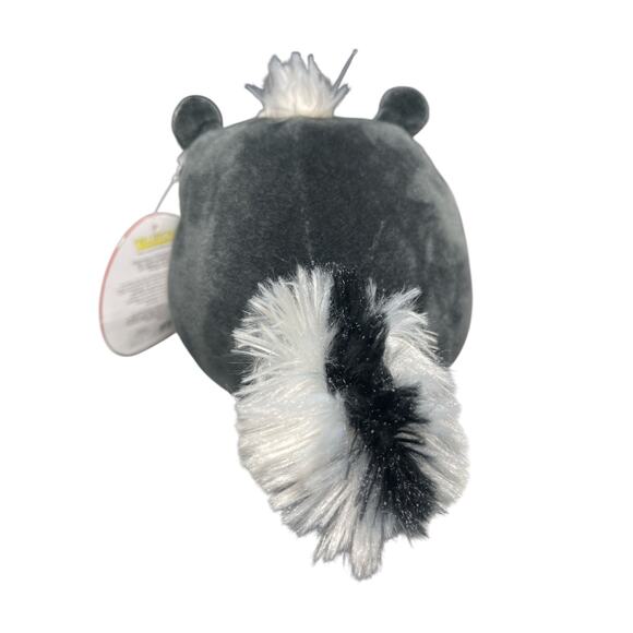 Squishmallows Selma The Black Skunk Valentine Squad 5” Plush Toy NWT 2022 - Picture 3 of 8